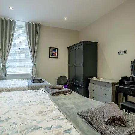 2 Bed In Oc-c33513 Διαμέρισμα
