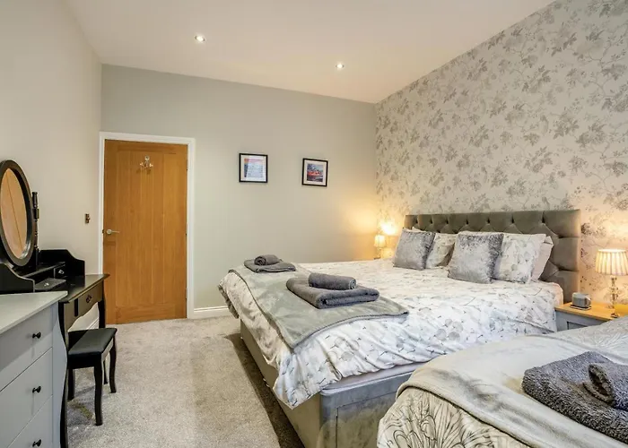 2 Bed In Oc-c33513 Whitby